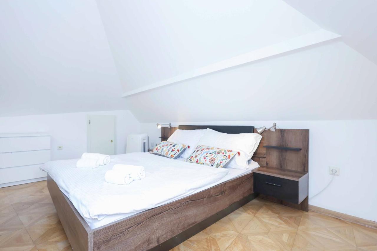 Beethoven Apartments Братислава Екстериор снимка