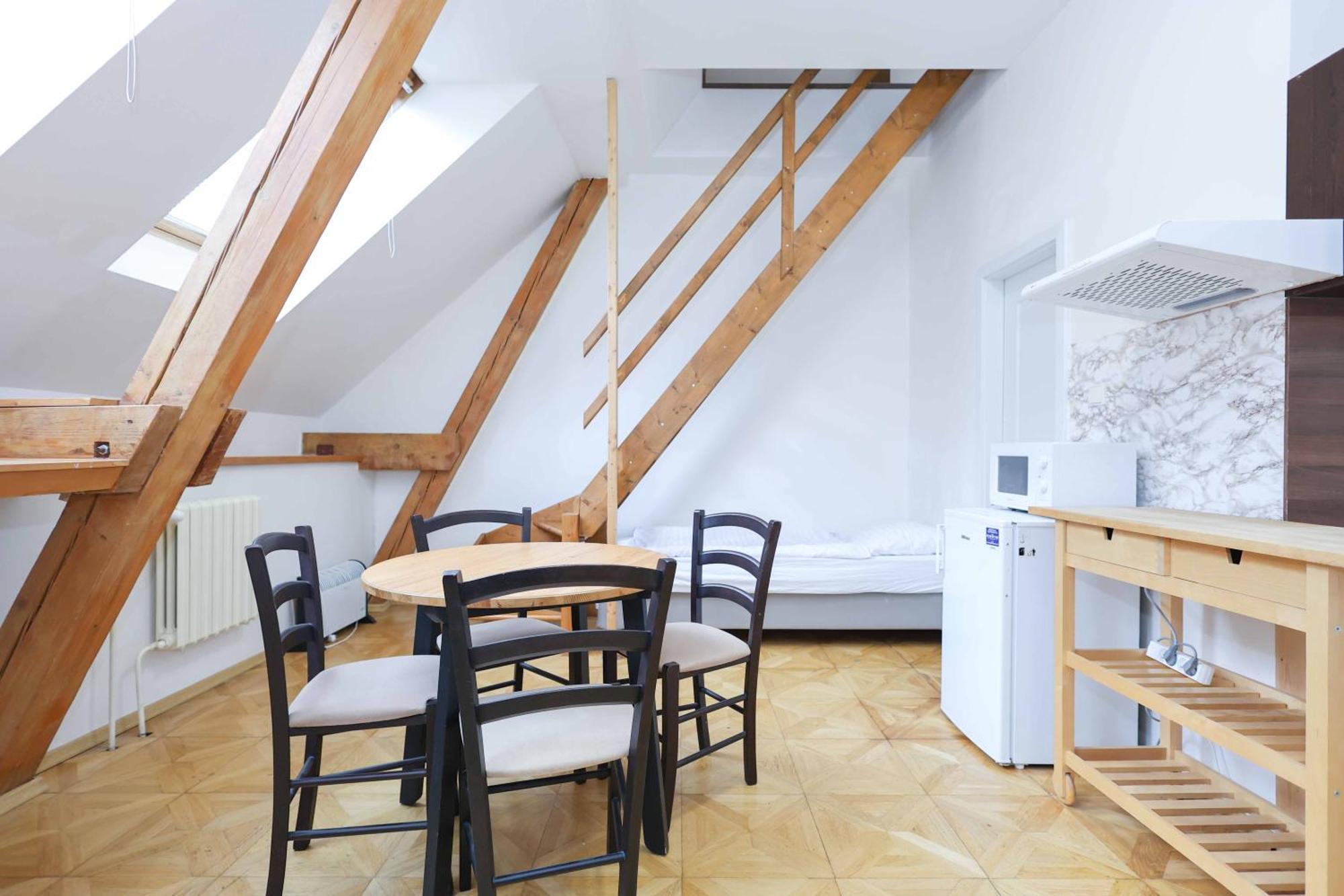 Beethoven Apartments Братислава Екстериор снимка